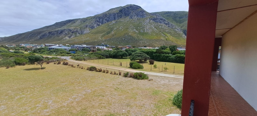 To Let 2 Bedroom Property for Rent in Bettys Bay Western Cape